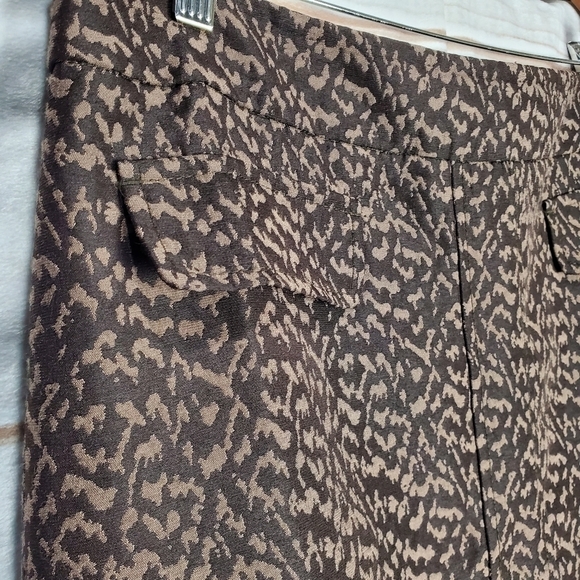 Ann Taylor Brown Animal Print A Line Business Career Skirt Size 12 - Picture 2 of 11